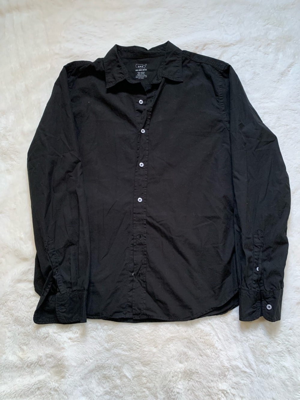 Men's Black Casual Button-Down Shirt - Long Sleeve